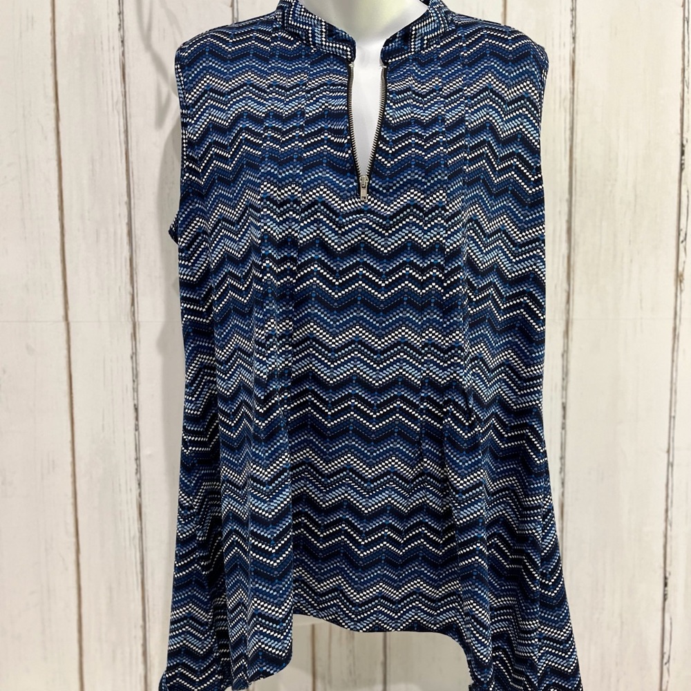🌷3 Tops for $18 - New Directions Blue & White Geometric Chevron Sleeveless, SzL - Picture 5 of 15